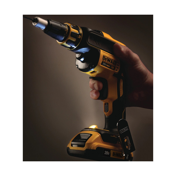 Screwdriver Dewalt DCF620D2-QW 18 V